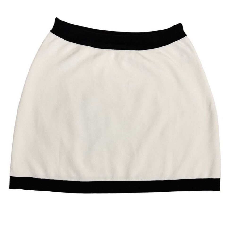 Aritizia Babaton Legacy Skirt White Black Color block size Large Pencil Mini